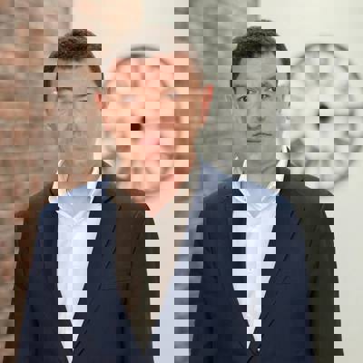 Денис Тихонов