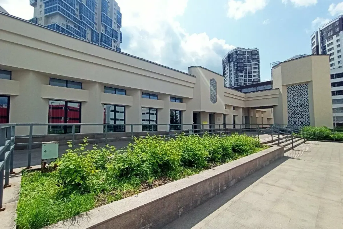 Дом культуры Чулпан - Г. Казань, Проспект Победы, 48А.Jpeg 3