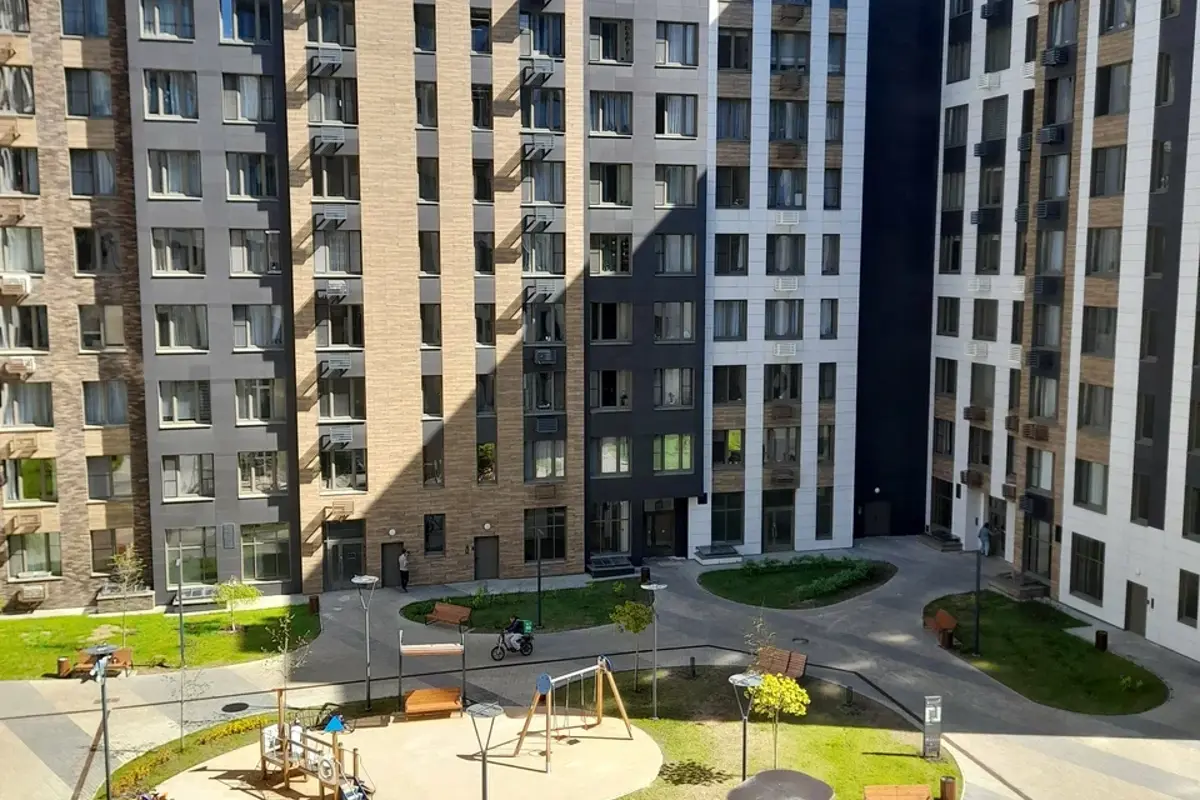 ЖК «Серебрица» - Московская Обл., Г. Красногорск, Мкр. Опалиха, Бул. Серебряный.Jpeg 6