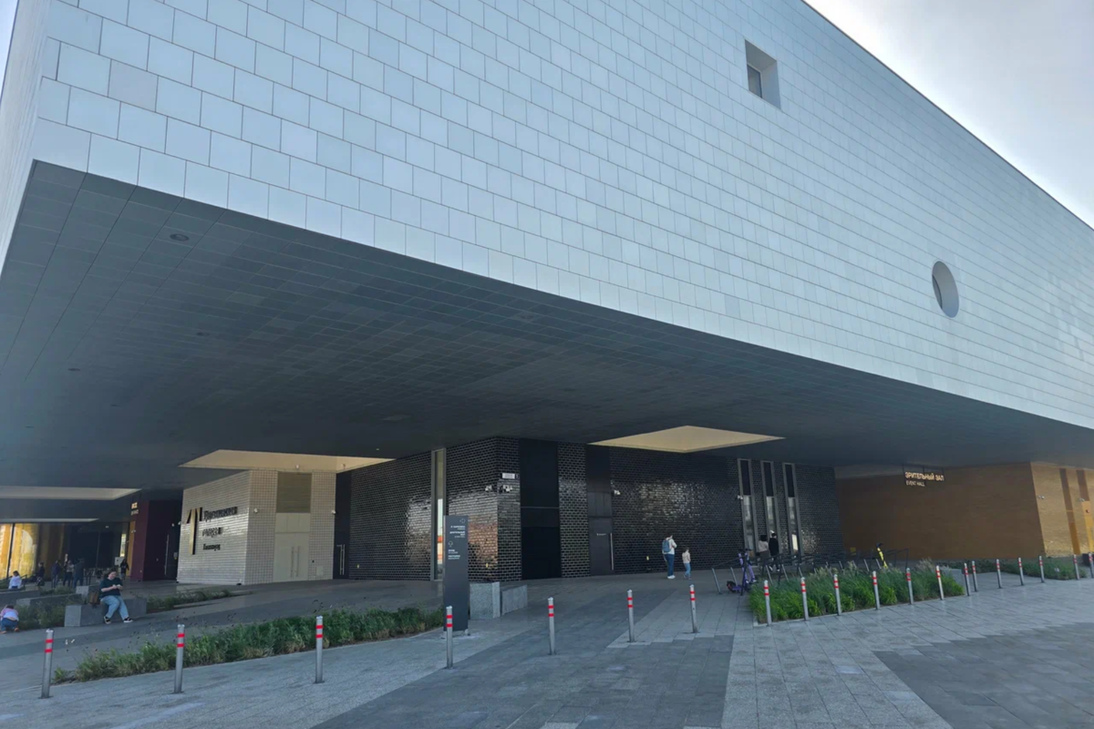 Государственная Третьяковская галерея, Калининградский филиал - Г. Калининград, Парадная Наб., 3 1